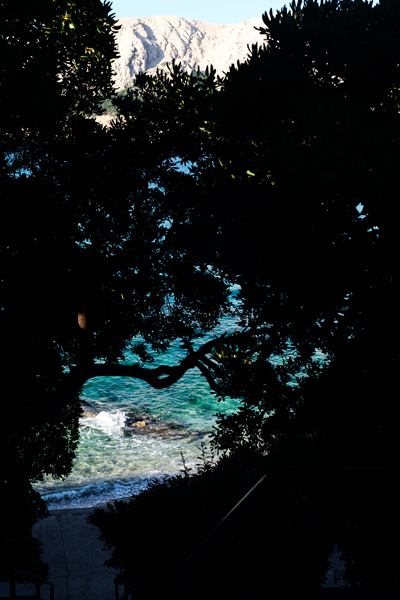 654 :: Steps to sea